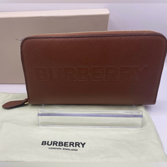 Burberry Elmore Leather Zip Around Wallet - Picture 6 of 11